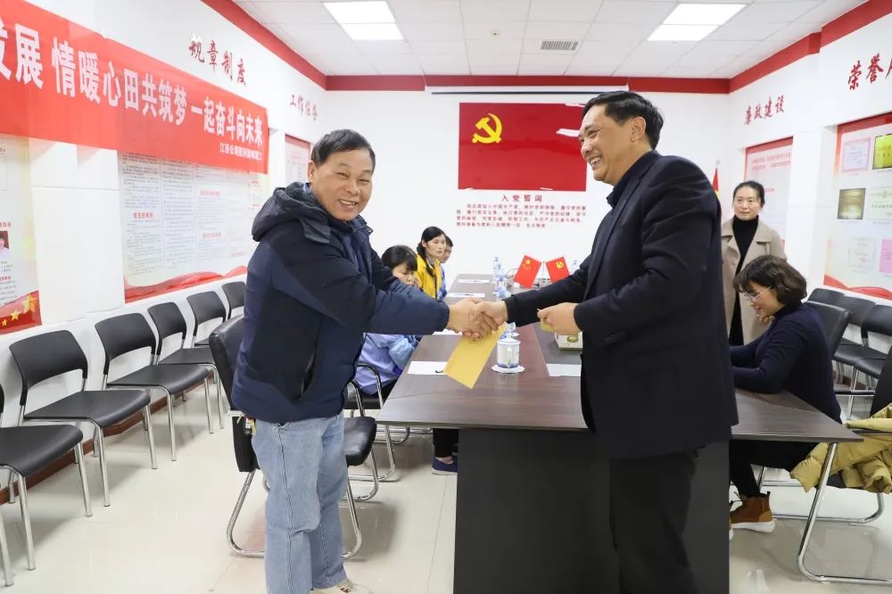 640 (1).jpg 640 (1).jpg