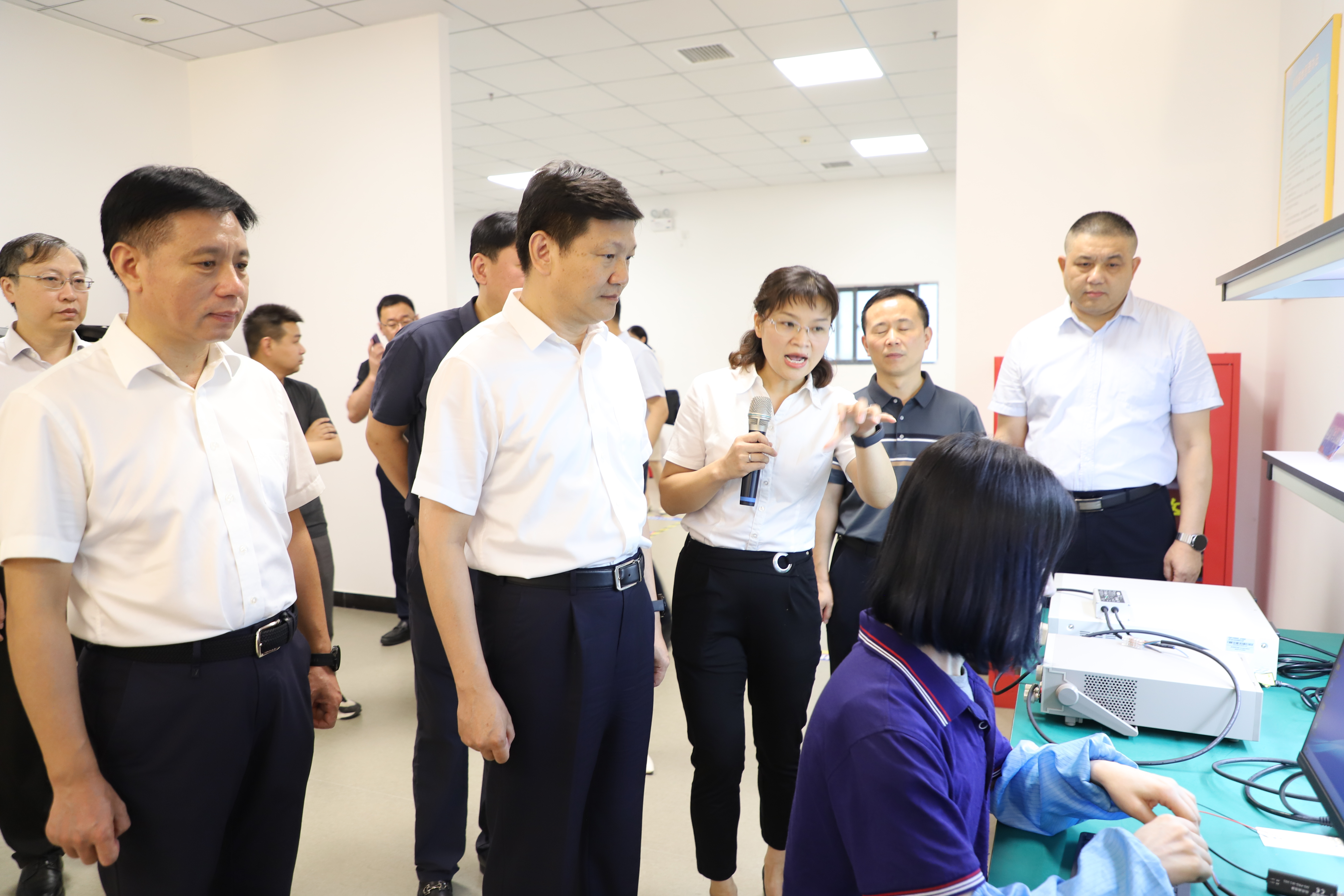 IMG_2984.JPG IMG_2984.JPG